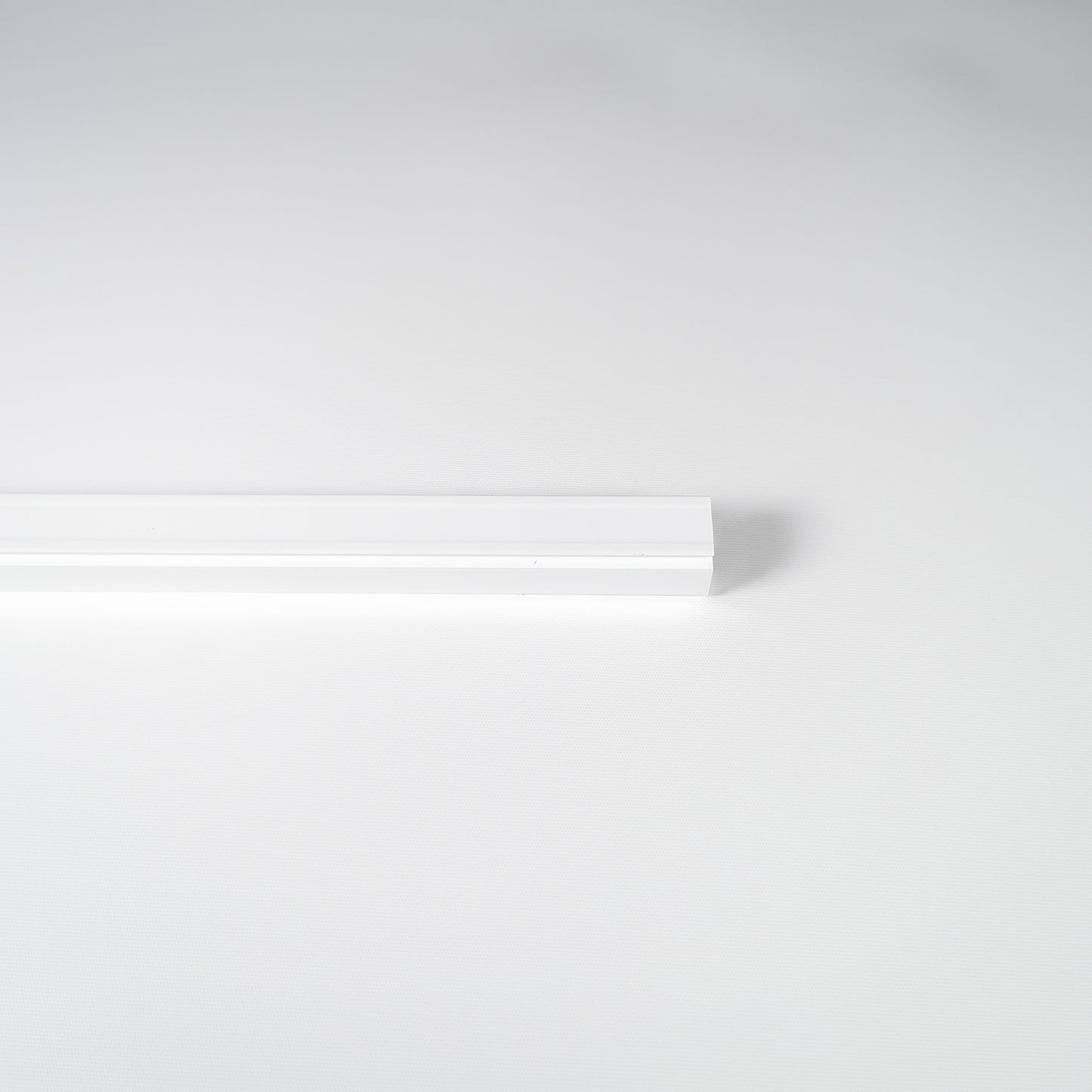 (SAMPLE ONLY) Curtain Standard S20 Track 6.4m White