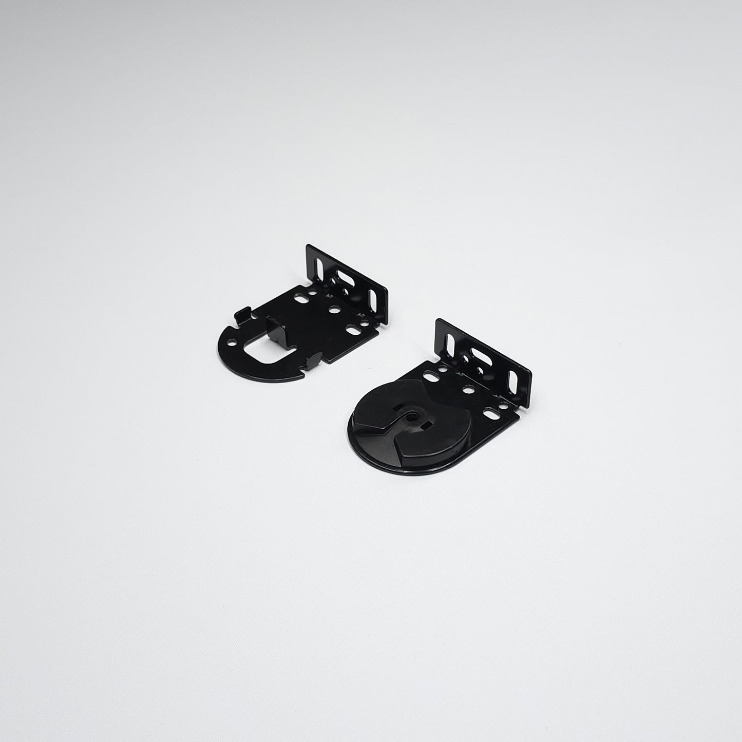 Roller RB08 SG 40mm Proj M40 Motor Bracket Black
